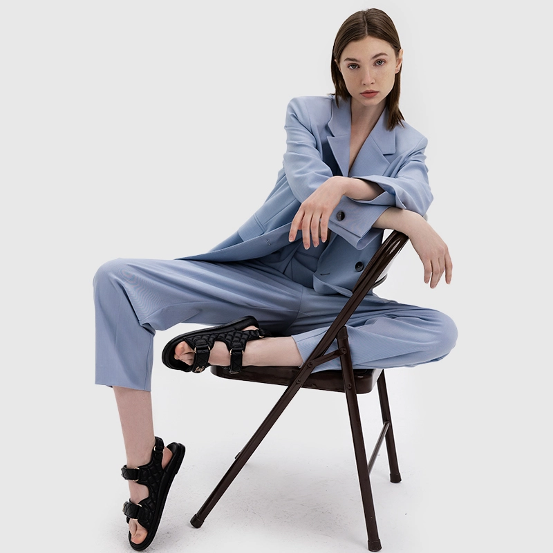 chic-womens-suit-sitting-pose-outfit