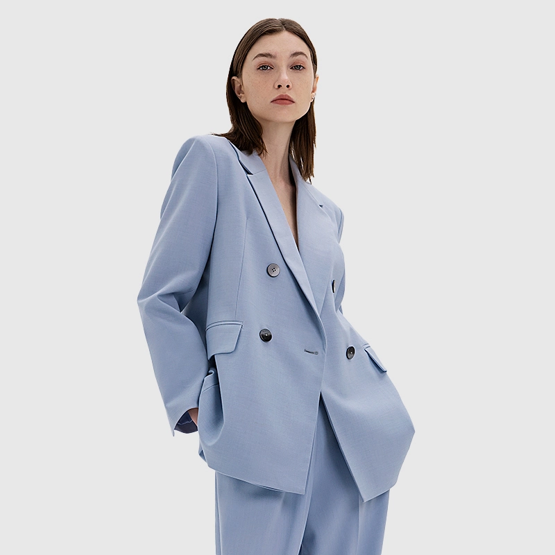 Clean Structured Silhouette