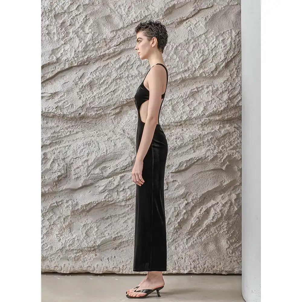 sexy-waist-cutout-black-velvet-dress-side-view