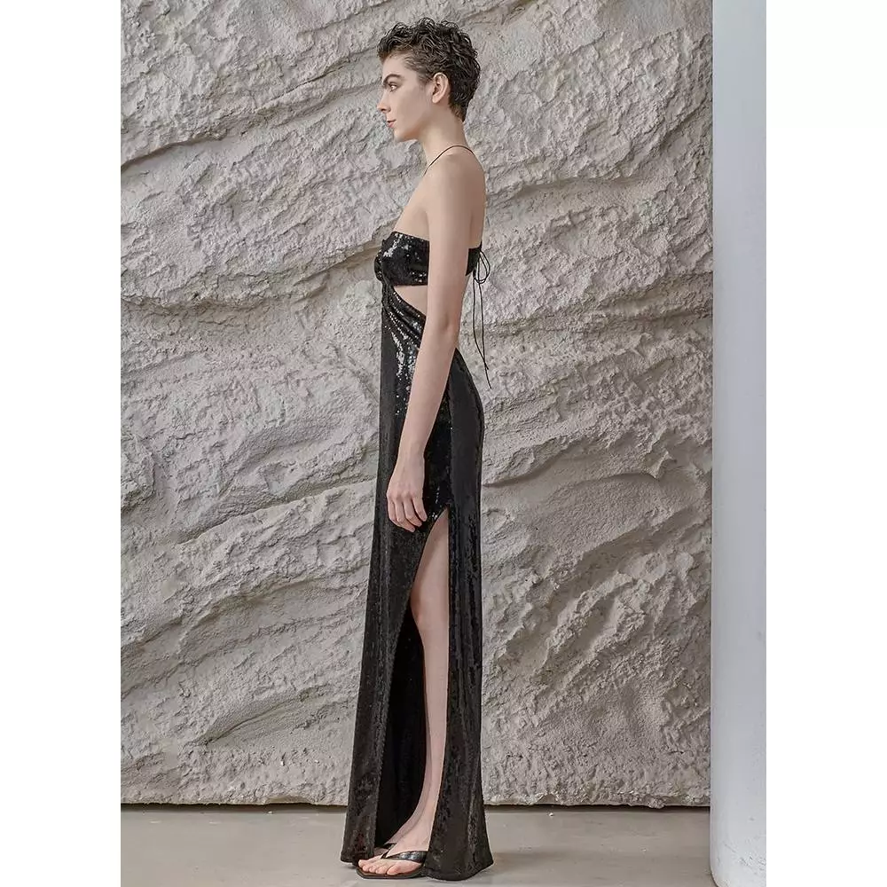 High-Impact Leg Slit
