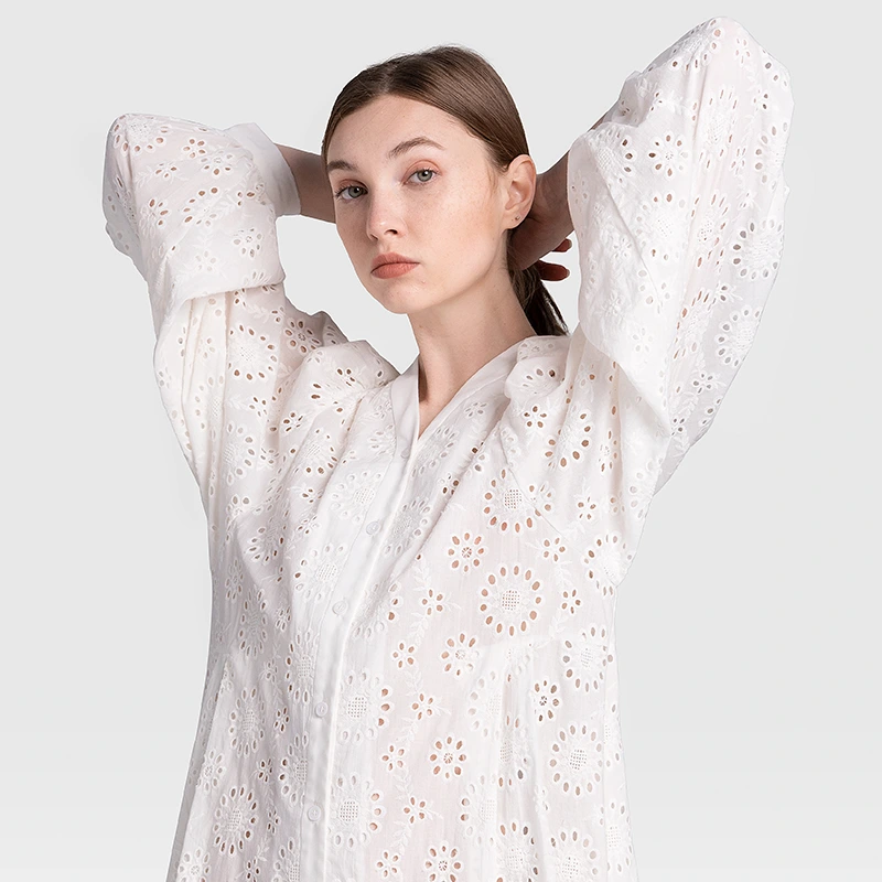 relaxed-fit-white-midi-dress.webp