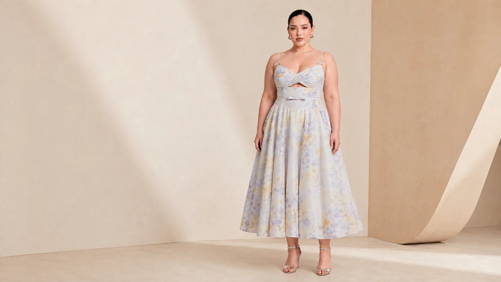What Should a Floral Print Cutout Midi Dress Sample Review Cover?